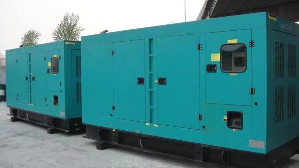 岭东康明斯400kw大型柴油二手发电机组
